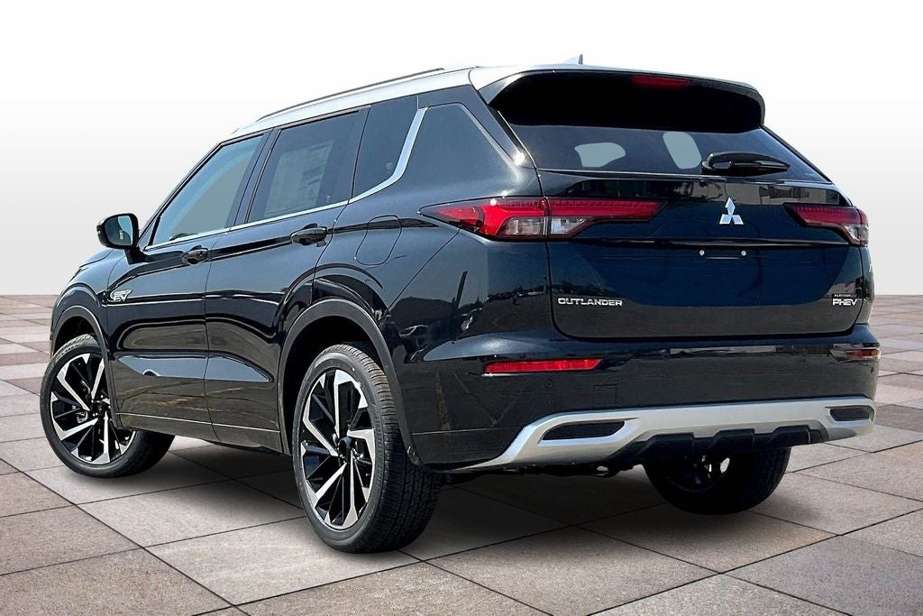 2025 Mitsubishi Outlander PHEV SEL Platinum Edition