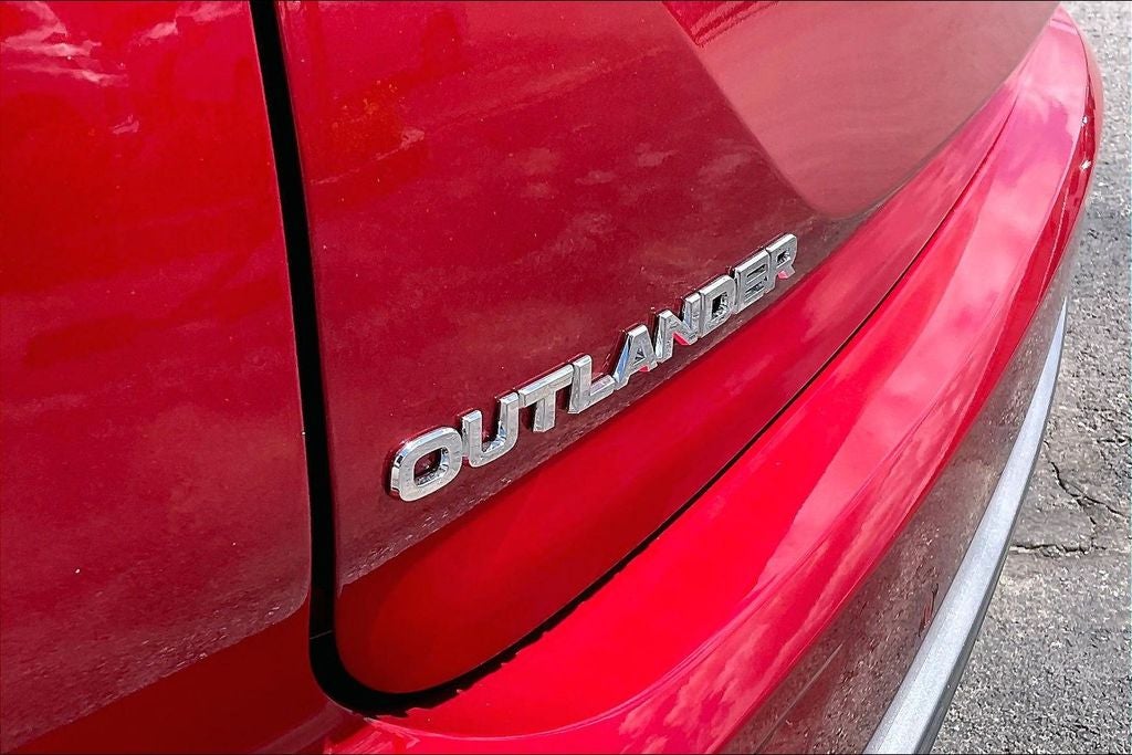 2026 Mitsubishi Outlander PHEV SEL