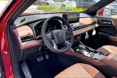 2026 Mitsubishi Outlander PHEV SEL
