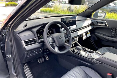 2026 Mitsubishi Outlander PHEV SEL