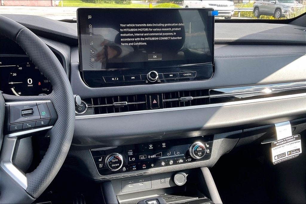 2026 Mitsubishi Outlander PHEV SEL