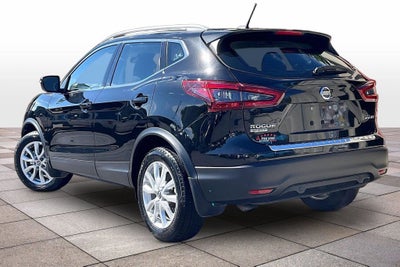 2022 Nissan Rogue Sport SV