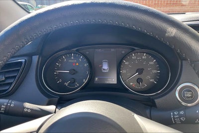2022 Nissan Rogue Sport SV