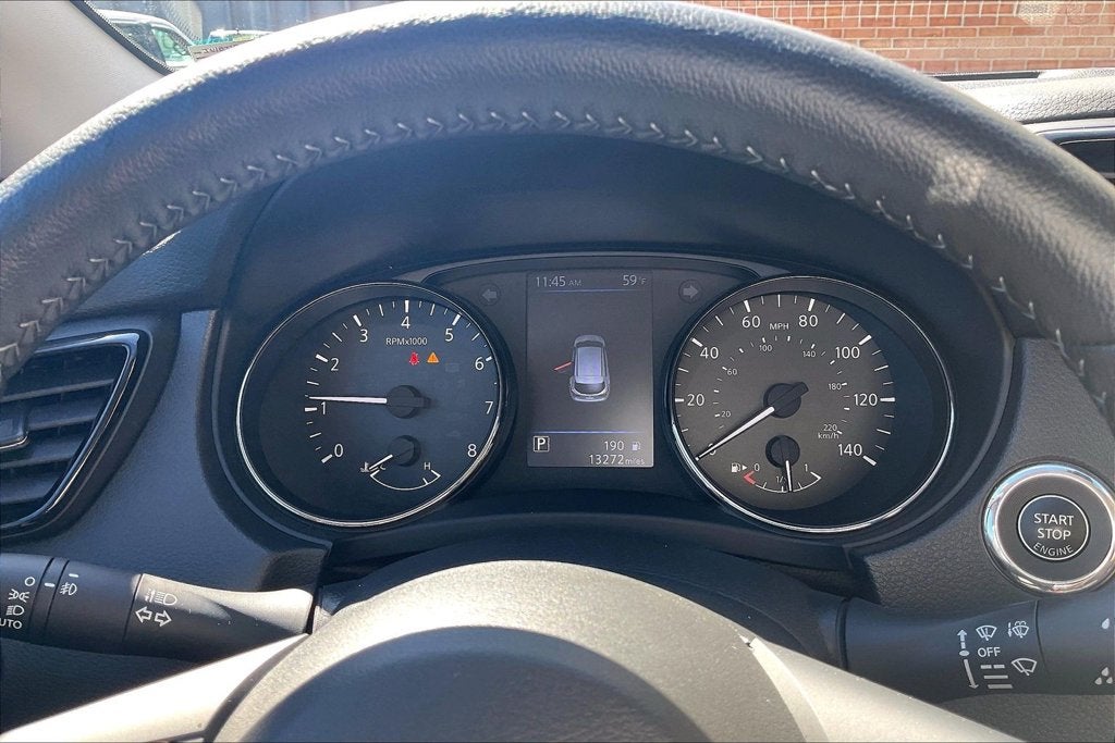 2022 Nissan Rogue Sport SV