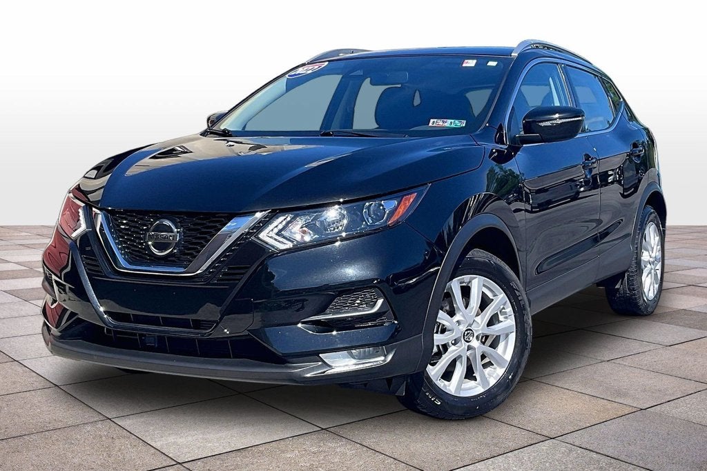 2022 Nissan Rogue Sport SV