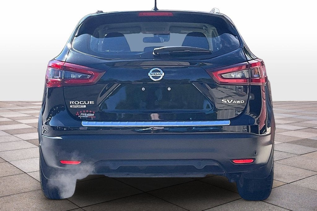 2022 Nissan Rogue Sport SV