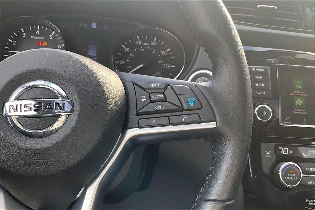 2022 Nissan Rogue Sport SL Premium