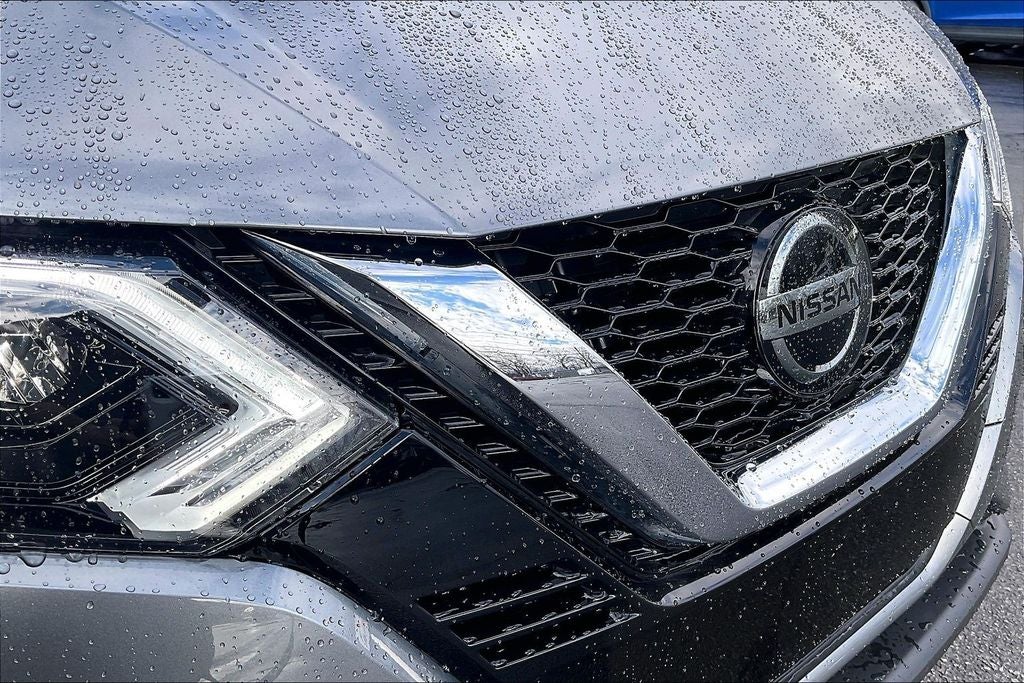 2022 Nissan Rogue Sport SL Premium