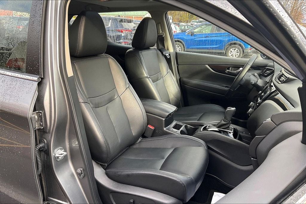 2022 Nissan Rogue Sport SL Premium