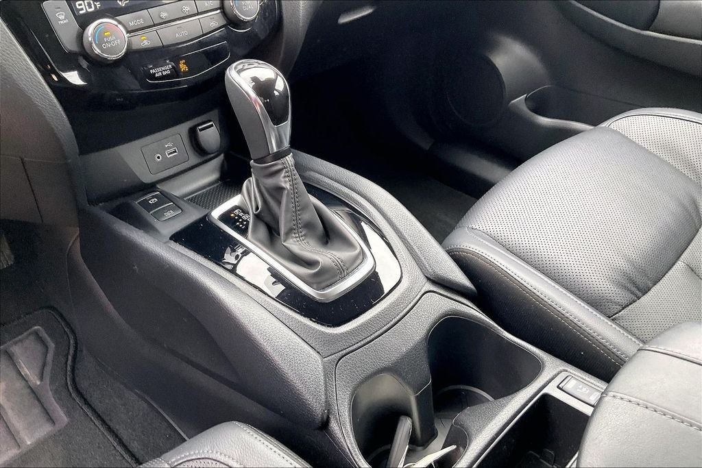 2022 Nissan Rogue Sport SL