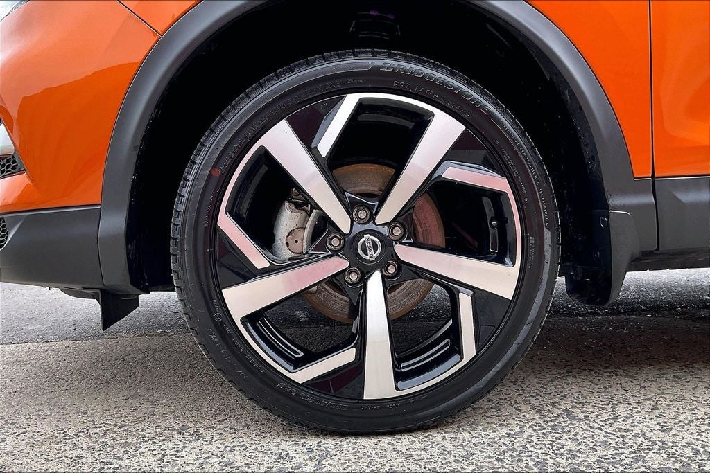 2022 Nissan Rogue Sport SL