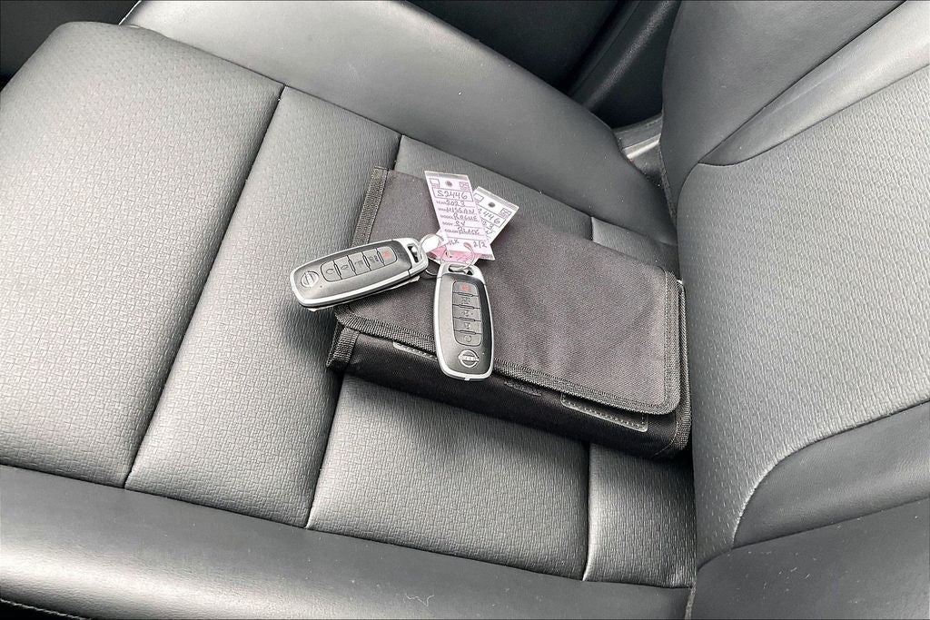 2023 Nissan Rogue SV Premium