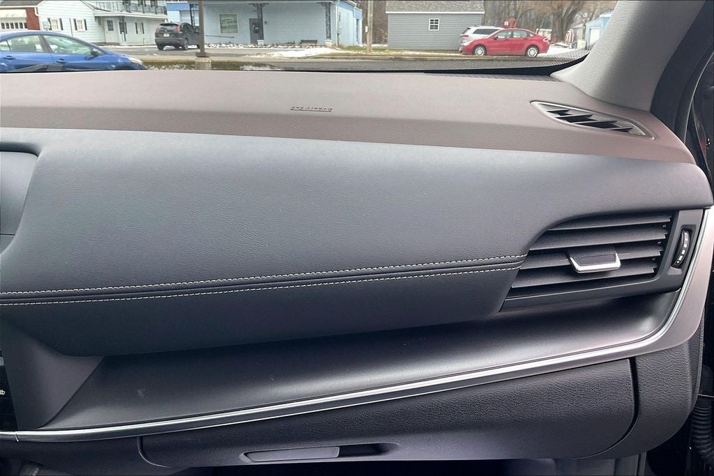 2023 Nissan Rogue SV Premium