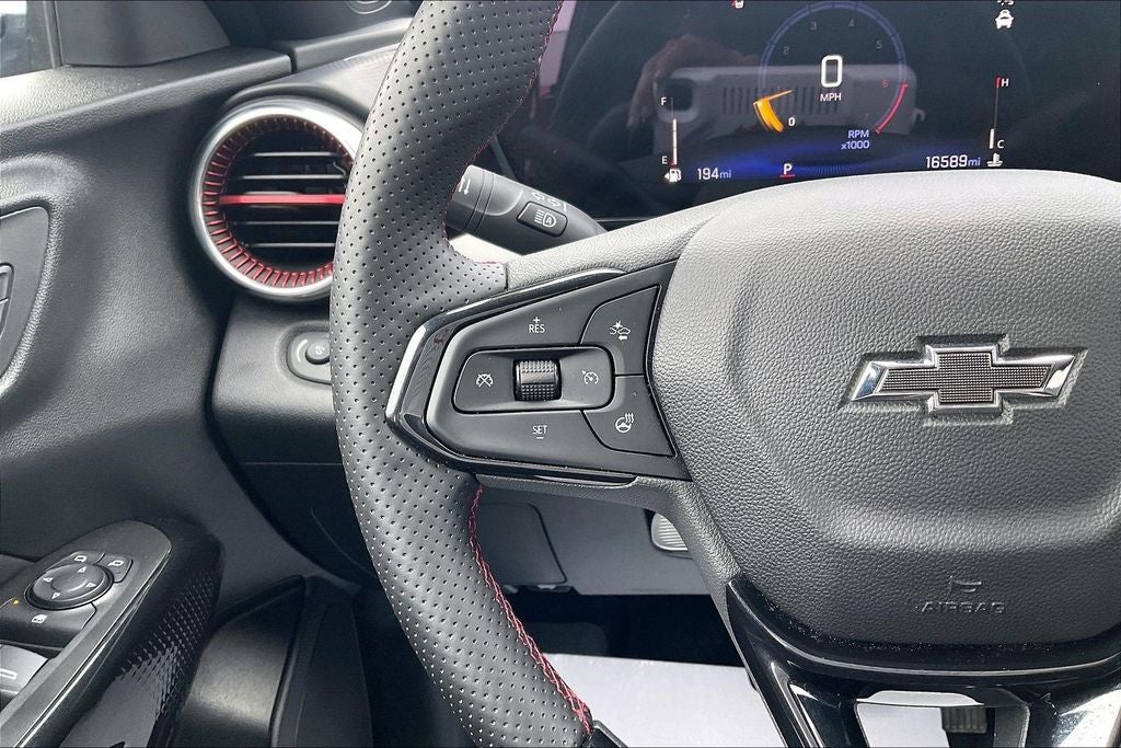 2024 Chevrolet Trax 2RS w/Sunroof