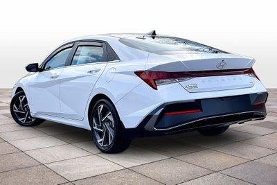 2025 Hyundai Elantra Hybrid Limited