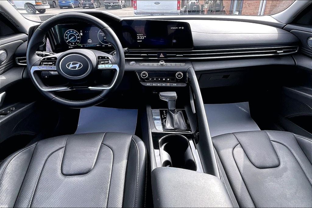 2025 Hyundai Elantra Hybrid Limited