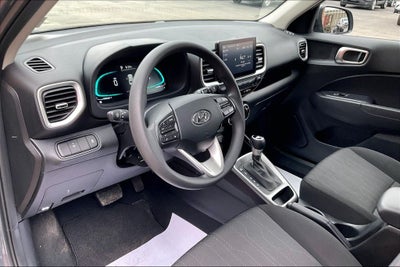 2025 Hyundai Venue SE