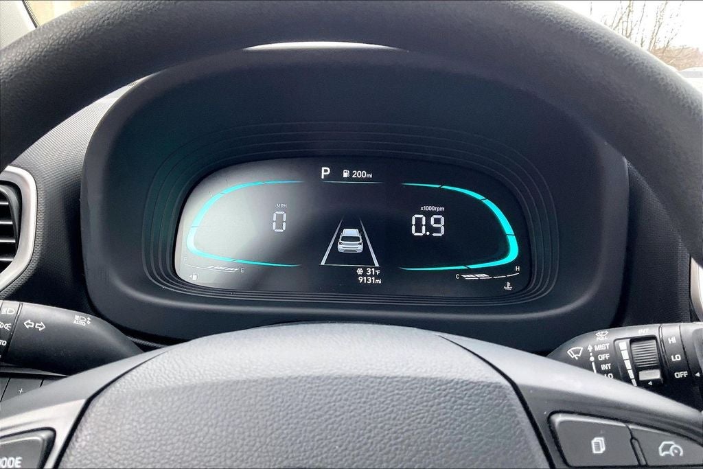 2025 Hyundai Venue SE