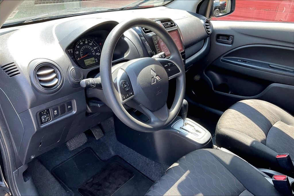 2024 Mitsubishi Mirage ES