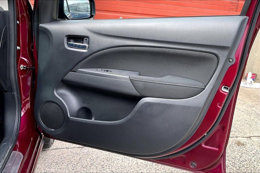 2021 Mitsubishi Mirage SE