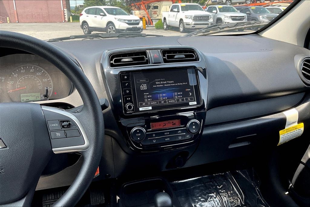 2024 Mitsubishi Mirage G4 LE